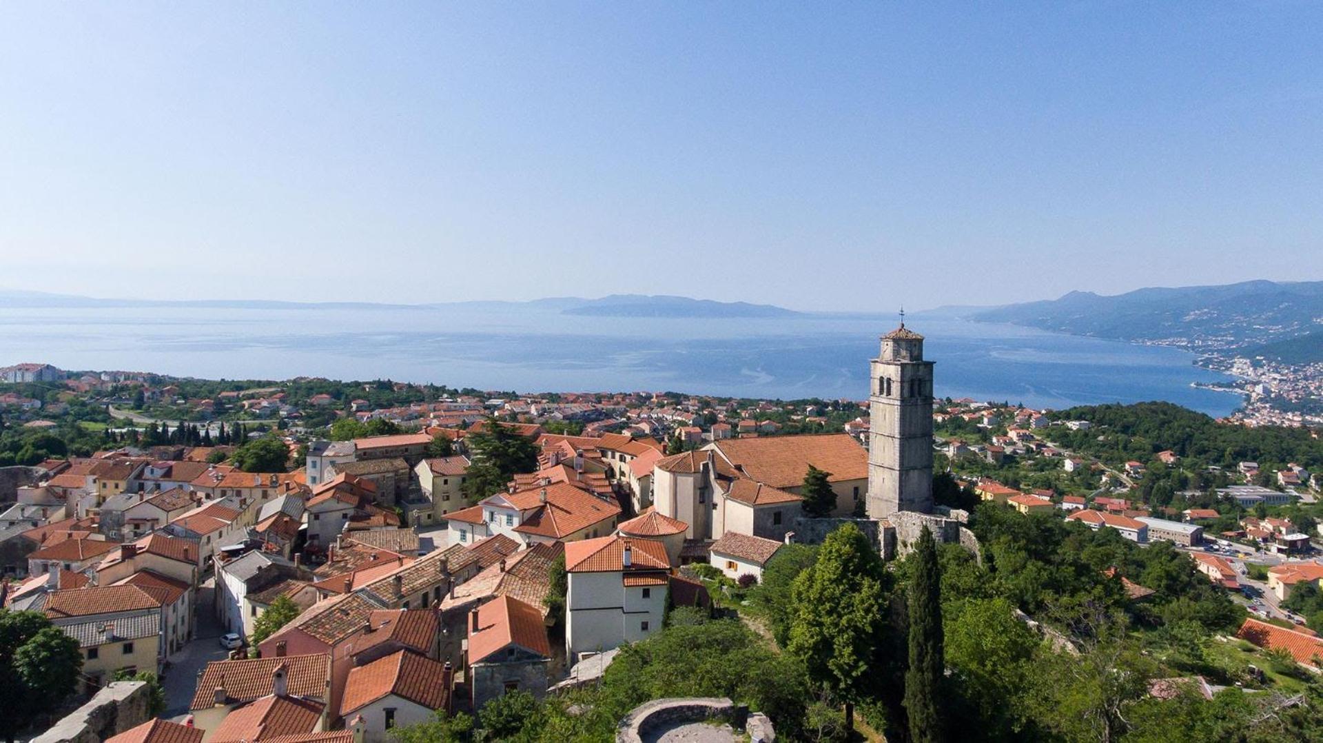 Apartments Villa Kastav In Old Town Center With Sea View And Parking Kastav