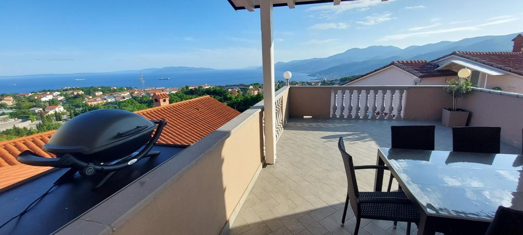 Apartments Villa Kastav In Old Town Center With Sea View And Parking *