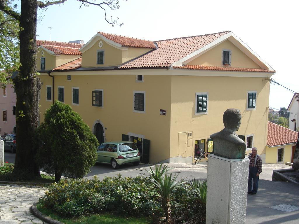 Apartments Villa Kastav In Old Town Center With Sea View And Parking Kastav