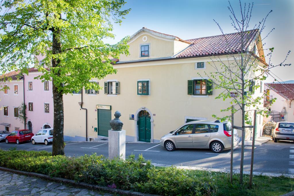 Apartments Villa Kastav In Old Town Center With Sea View And Parking *