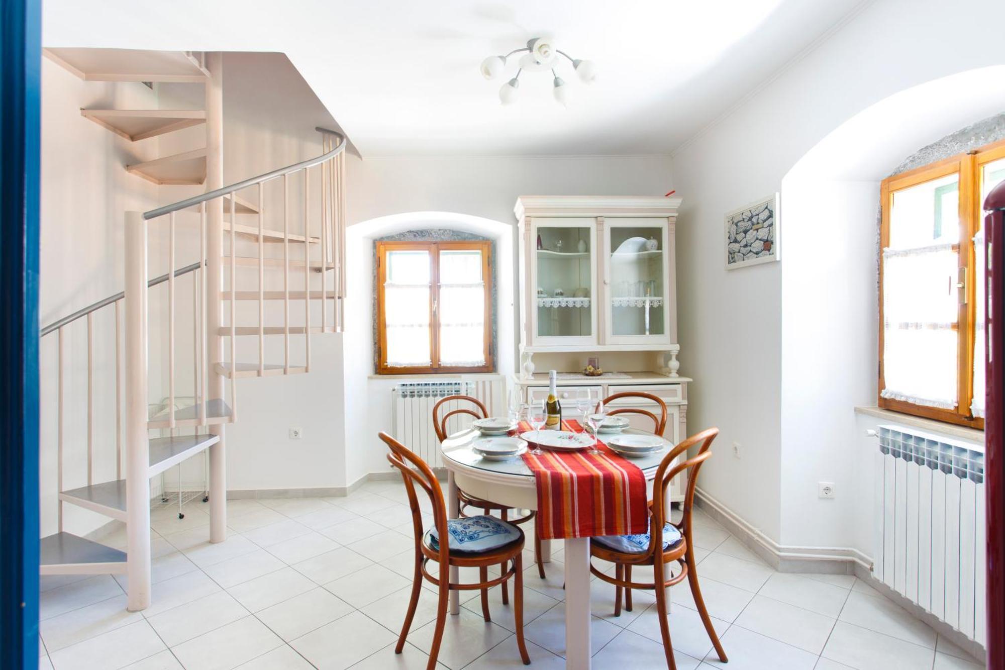 Apartments Villa Kastav In Old Town Center With Sea View And Parking *
