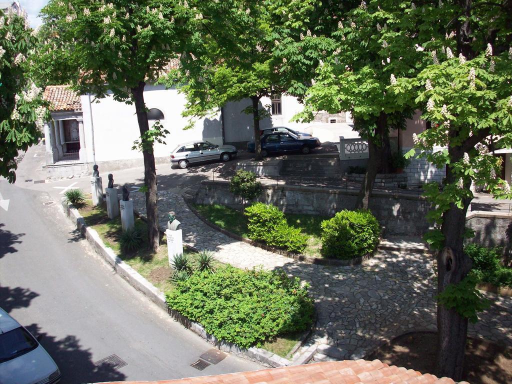 Lägenhet In Old Town Center With Sea View And Parking Kastav